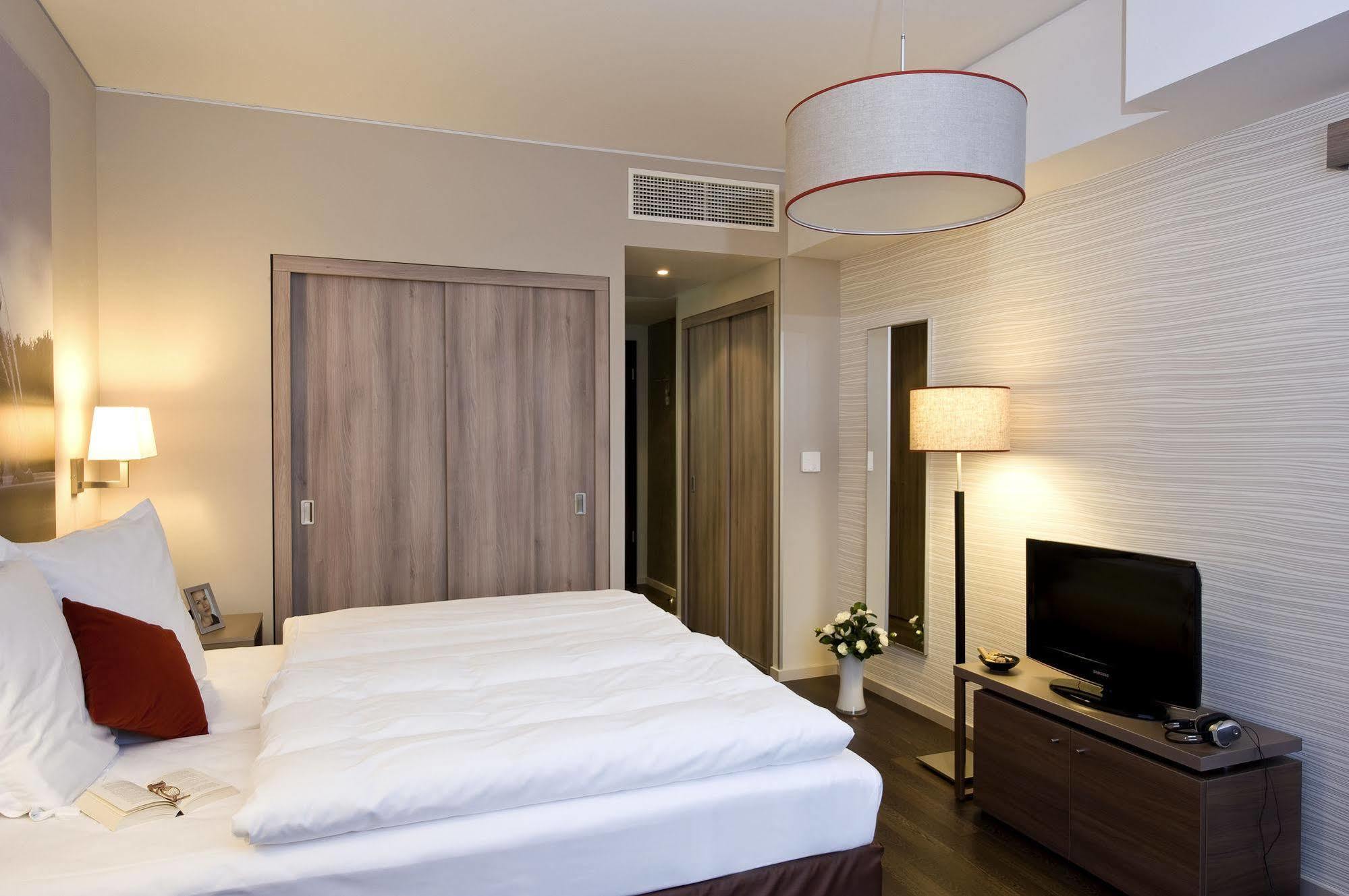 Adagio Kurfuerstendamm 4* Berlino